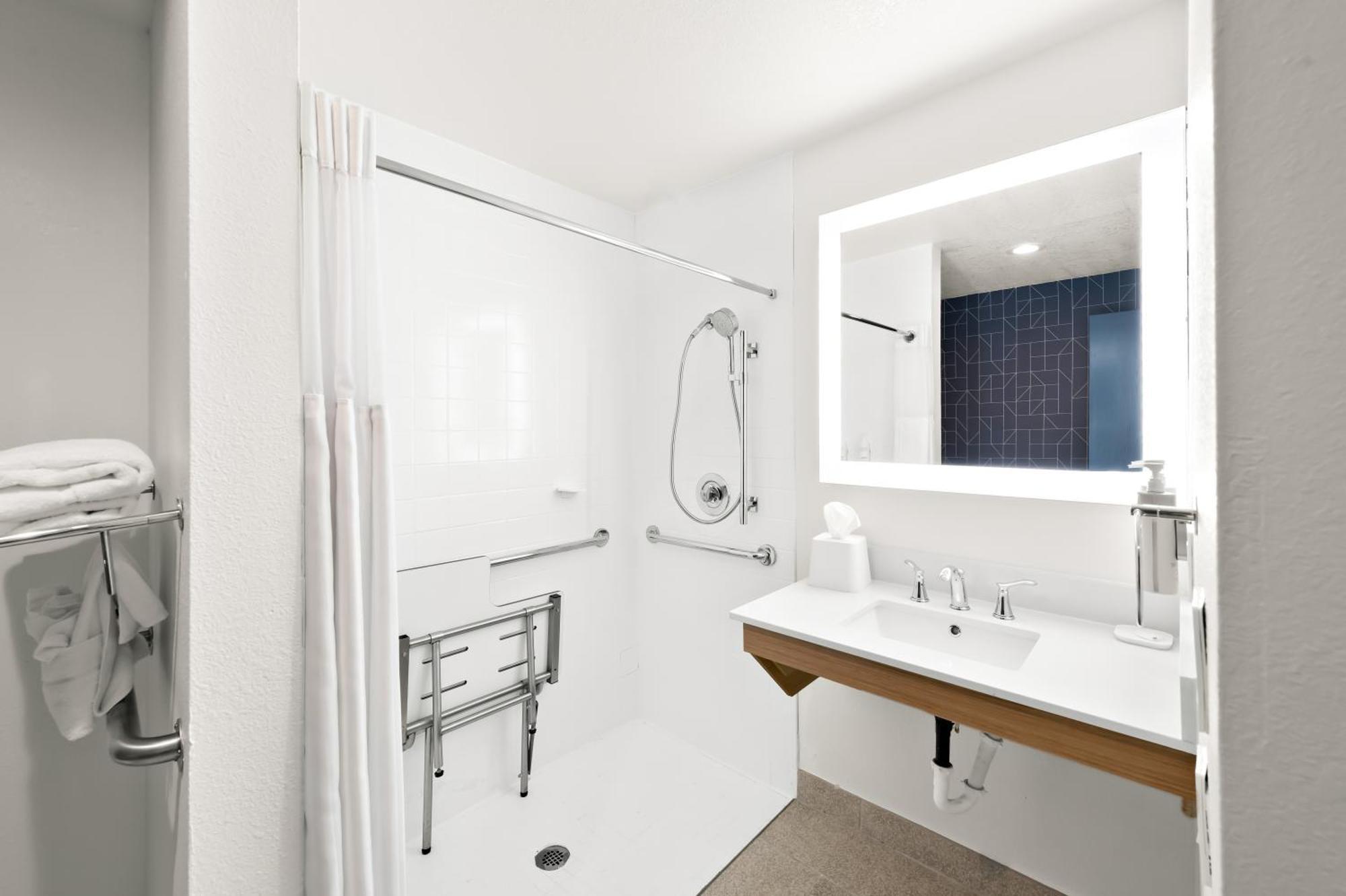 Spark By Hilton Branson Meadows Exteriör bild